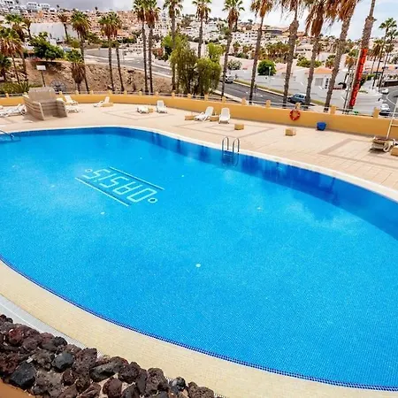 5c Oasis Beautiful Terrace And Pool Apartment